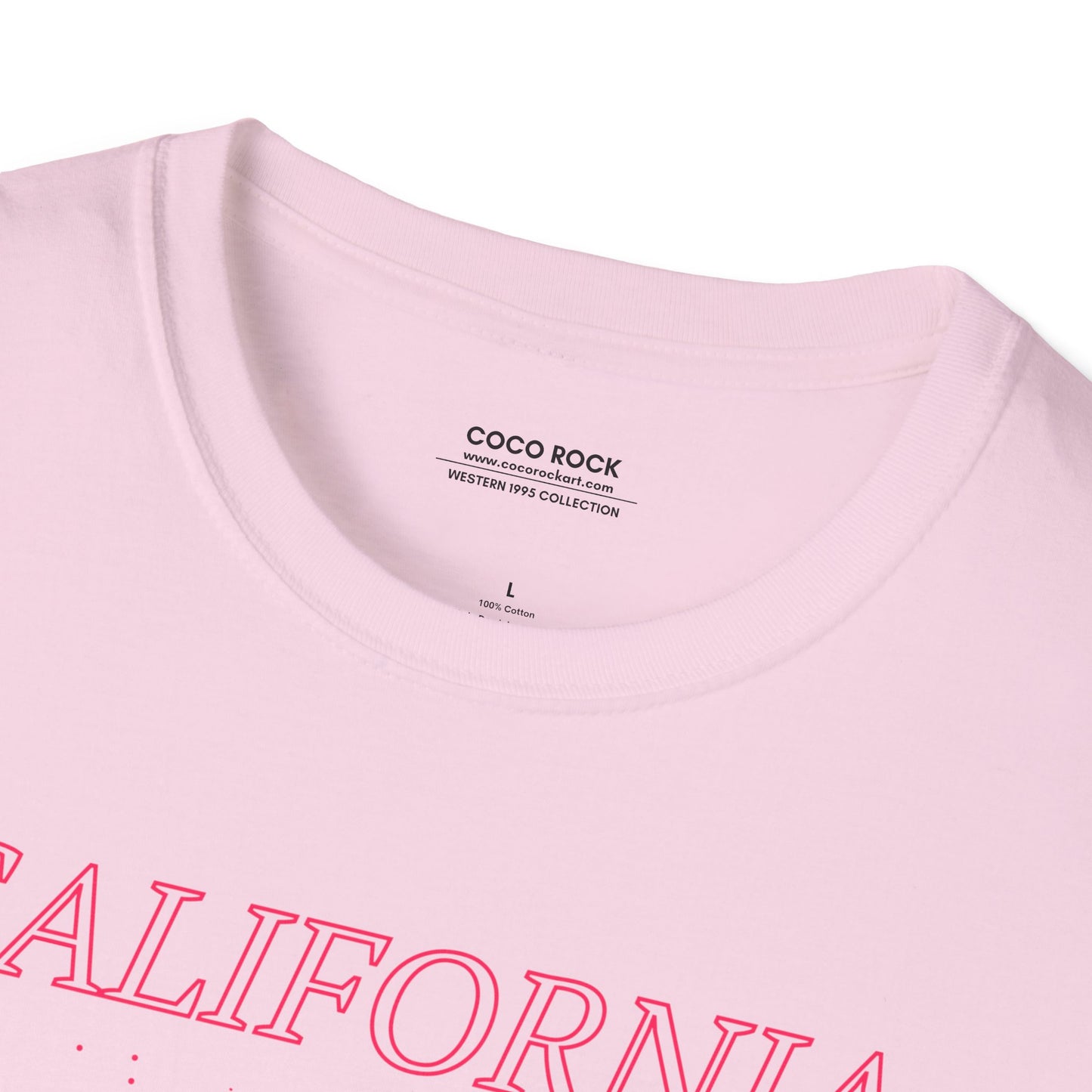 California, USA, Pink Desert Cactus Graphic T-Shirt, Western 1995 Graphic Tee Collection